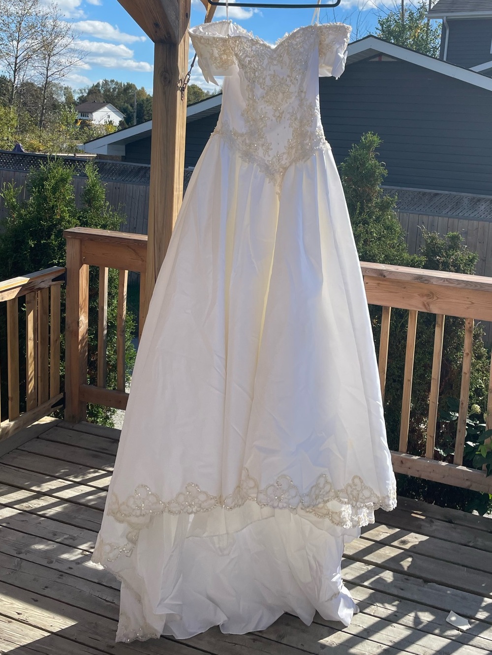Vintage 90s Alfred Angelo ‘Dream Maker’ Off Shoulder Beaded Bridal Gown 12